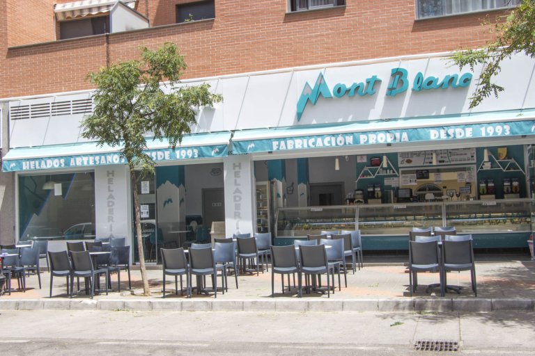 Img HELADERIA MOTN BLANC Malaga 1 768x512