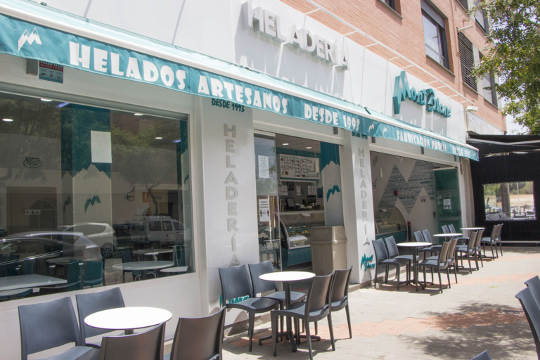 Img HELADERIA MOTN BLANC Malaga 2 768x512
