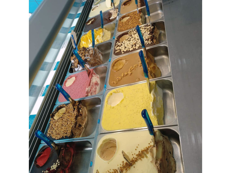 Img HELADERIA MOTN BLANC Malaga 8 768x576