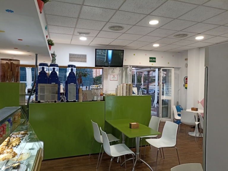 Img HELADERIA LA ROSALEDA Malaga 4 768x576