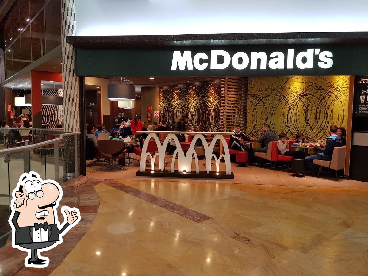 Img MCDONALDS CC Rosaleda