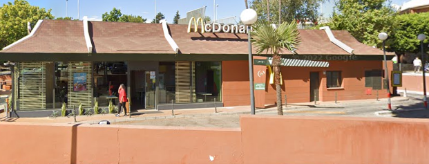 PORT McDonalds San Cristobal