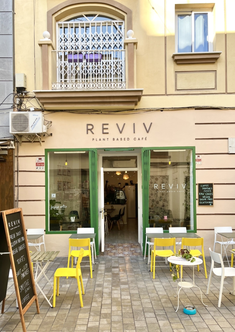 Img REVIV Malaga 1 768x1083